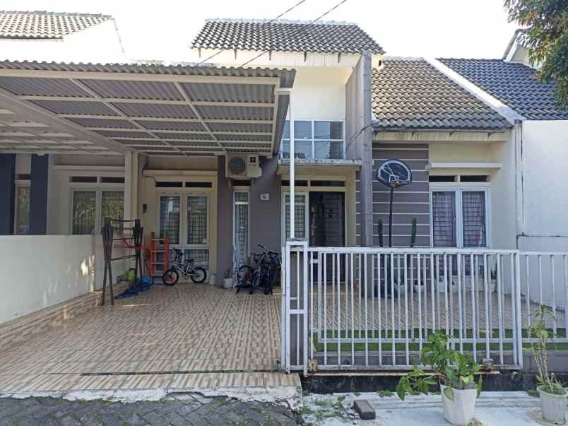 dijual rumah pajajaran regency blok