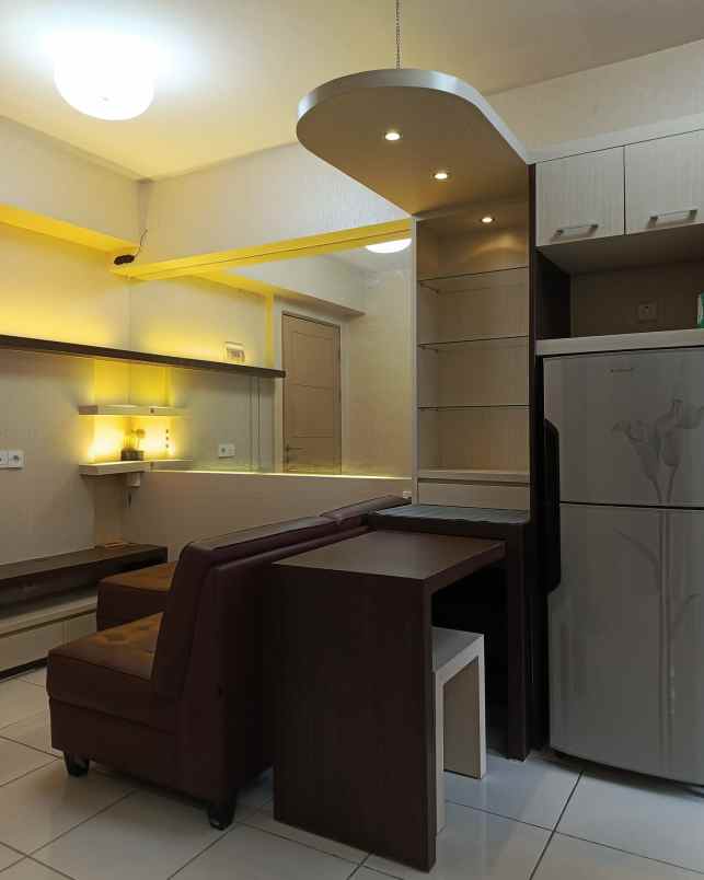 dijual rumah pakuwon city