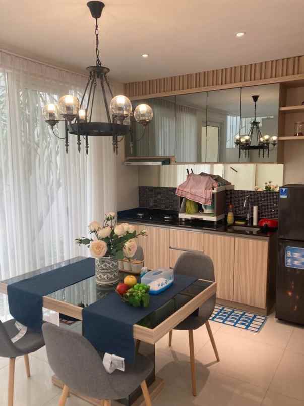 dijual rumah pakuwon city zimbali costa