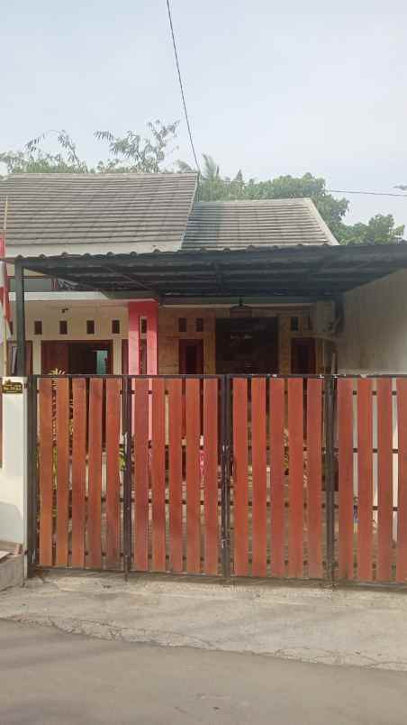 dijual rumah pandowoharjo kec sleman
