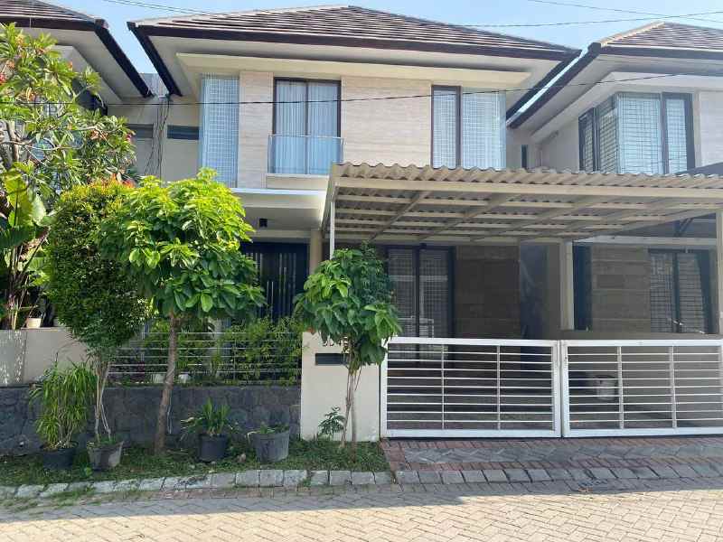 dijual rumah pantai mentari hampton