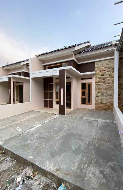 dijual rumah pasir putih