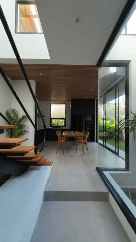 dijual rumah pecatu indah resort bali