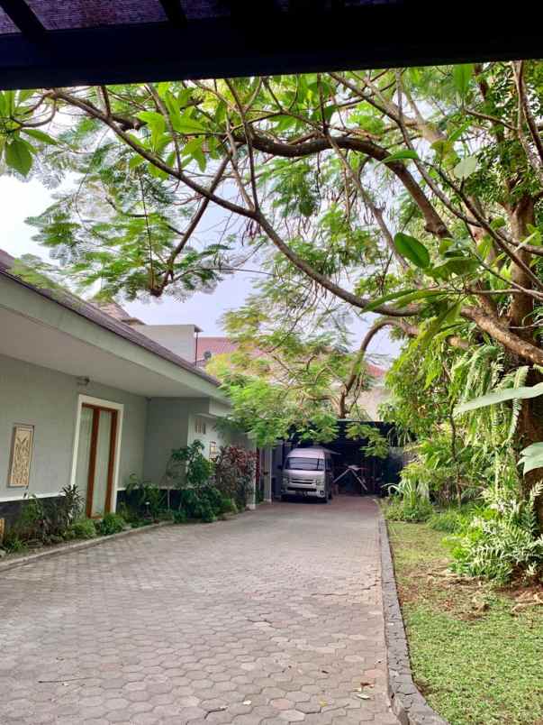 dijual rumah pejaten barat