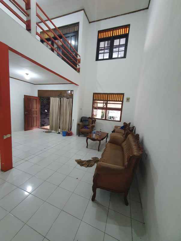 dijual rumah pejaten timur