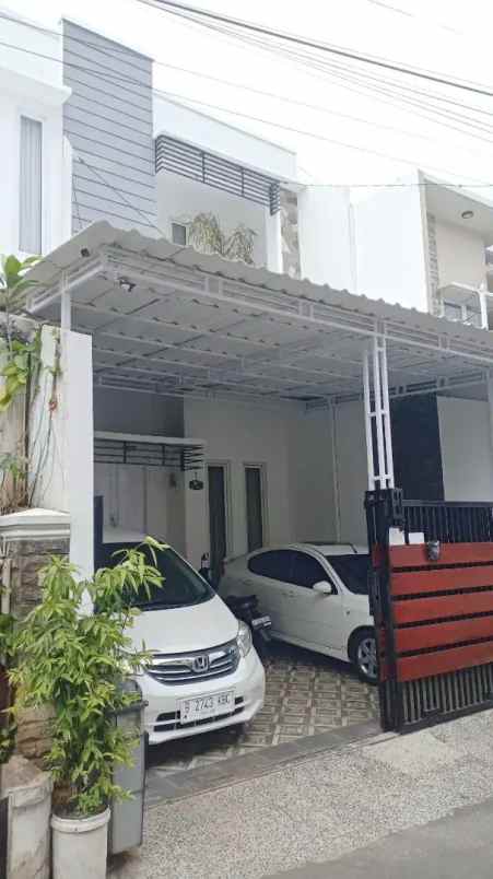 dijual rumah percetakan negara cempaka