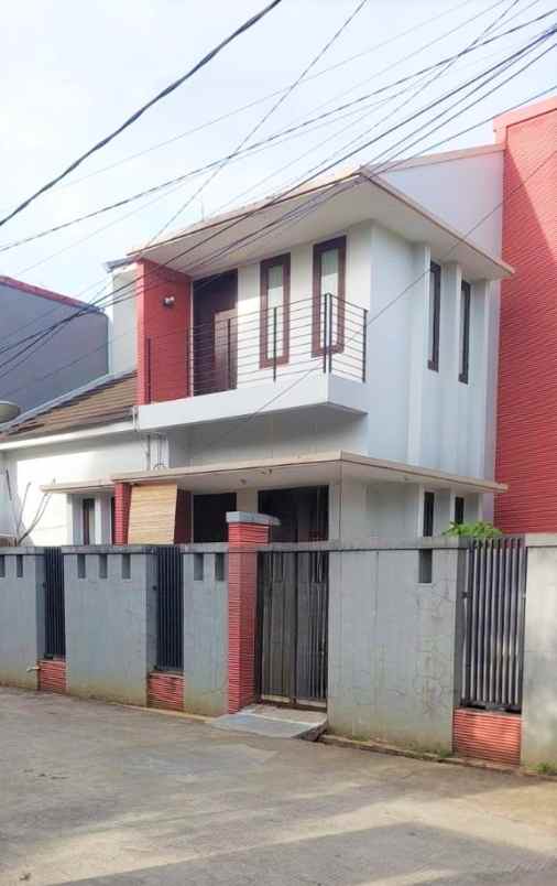 dijual rumah perum mas naga bintara