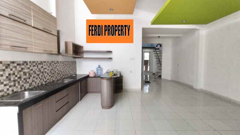 dijual rumah perumahan legenda wisata