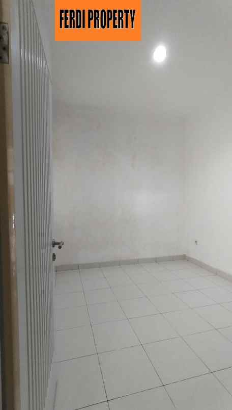 dijual rumah perumahan legenda wisata