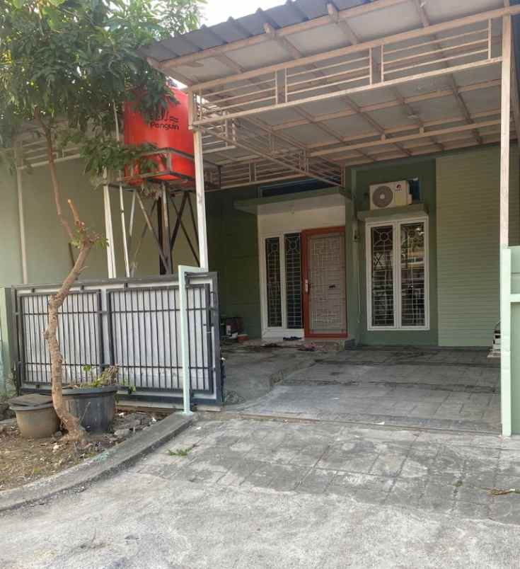 dijual rumah perumahan mutiara gading