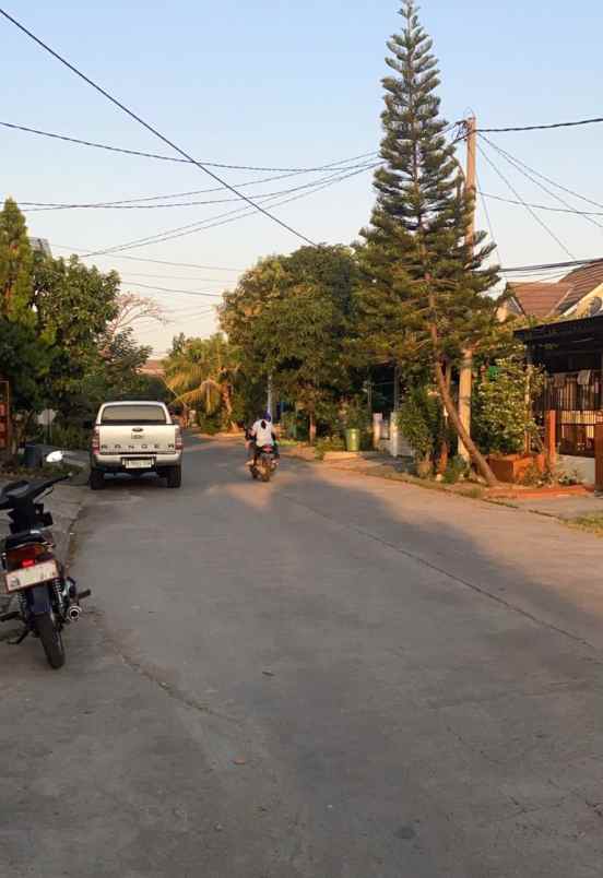 dijual rumah perumahan mutiara gading