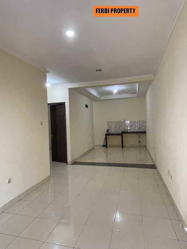 dijual rumah perumahan the address