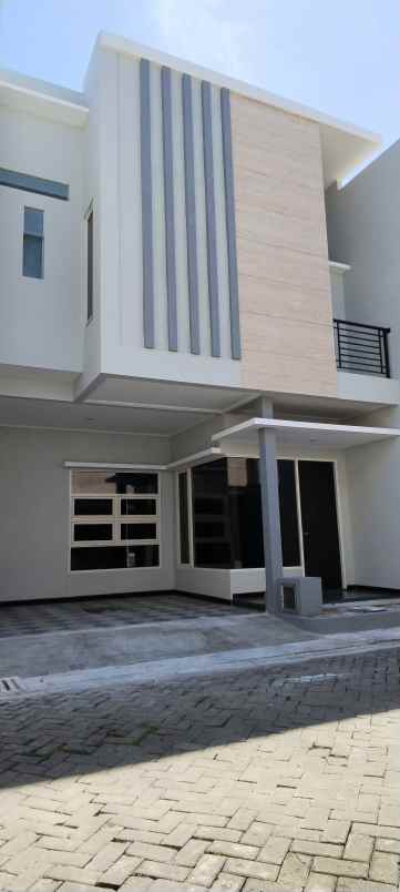dijual rumah perumahan urban mansion no