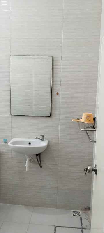 dijual rumah perumahan urban mansion no