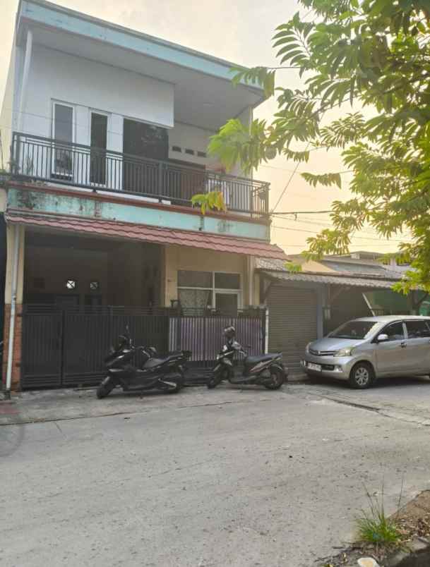 dijual rumah perumahan villa indah