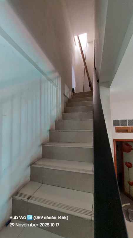 dijual rumah perumahan villa taman