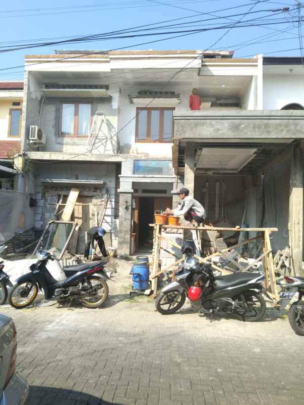 dijual rumah pinus regency soekarno