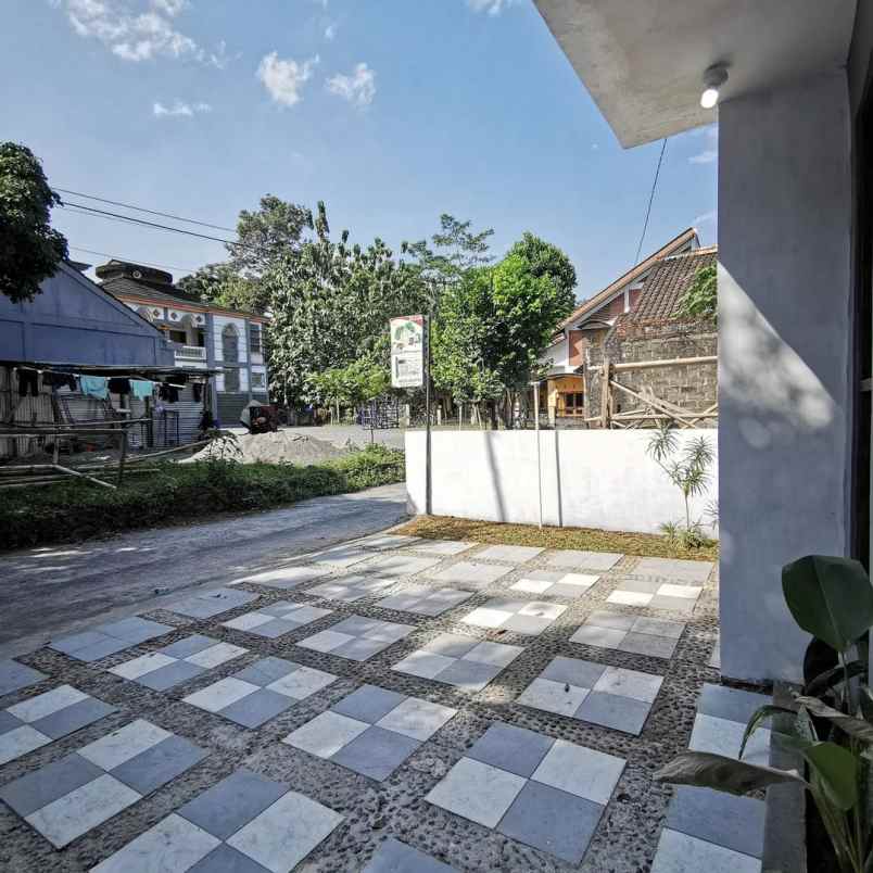 dijual rumah pokoh wedomartani kec