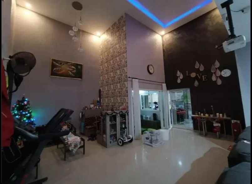 dijual rumah pondok candra palem