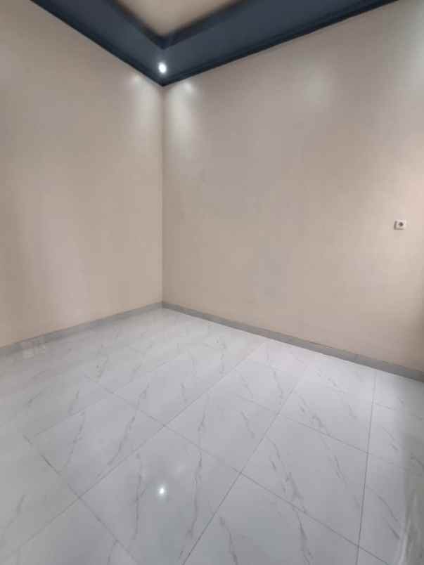 dijual rumah pondok gede bekasi