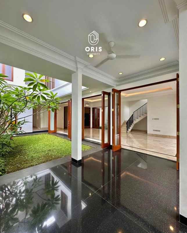 dijual rumah pondok indah kebayoran