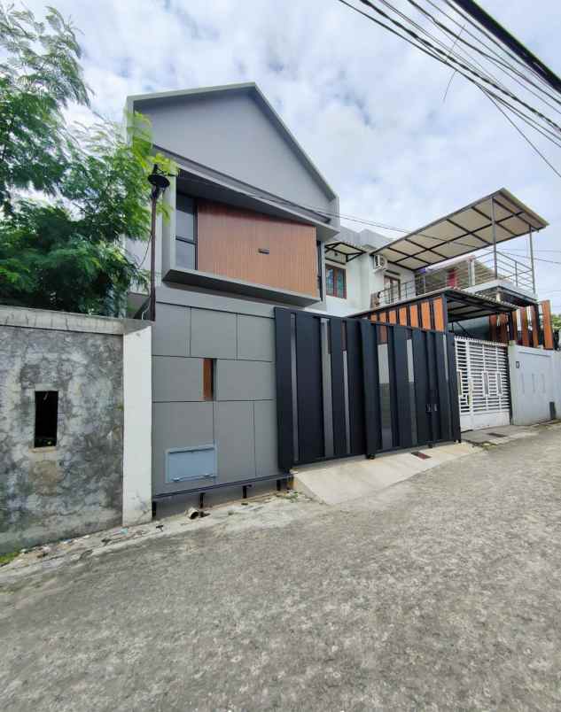 dijual rumah pondok kelapa jaktim