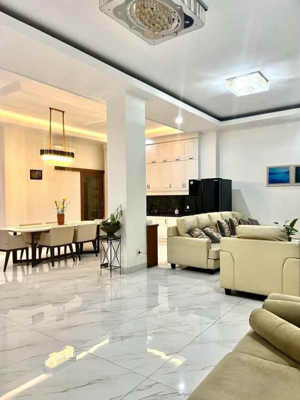 dijual rumah pondok pinang