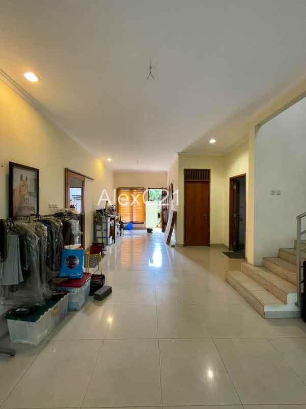 dijual rumah pondok ranji