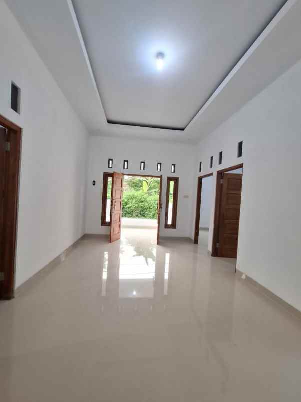 dijual rumah prambanan