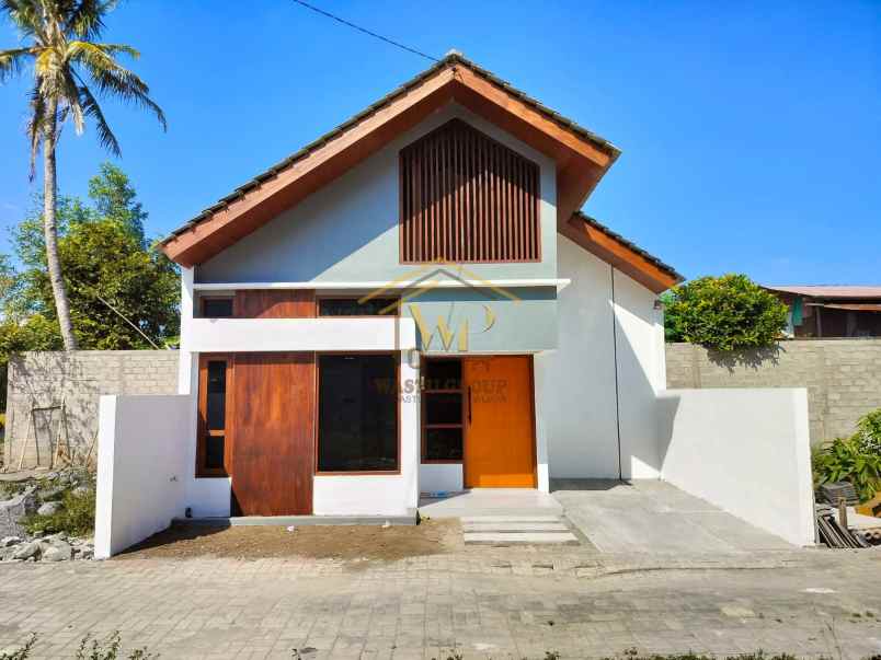 dijual rumah prambanan sleman