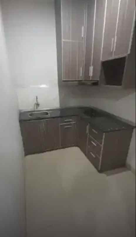 dijual rumah premier serenity