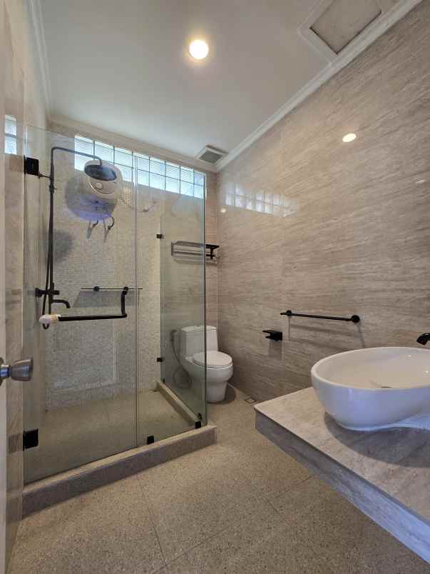 dijual rumah pulo asem