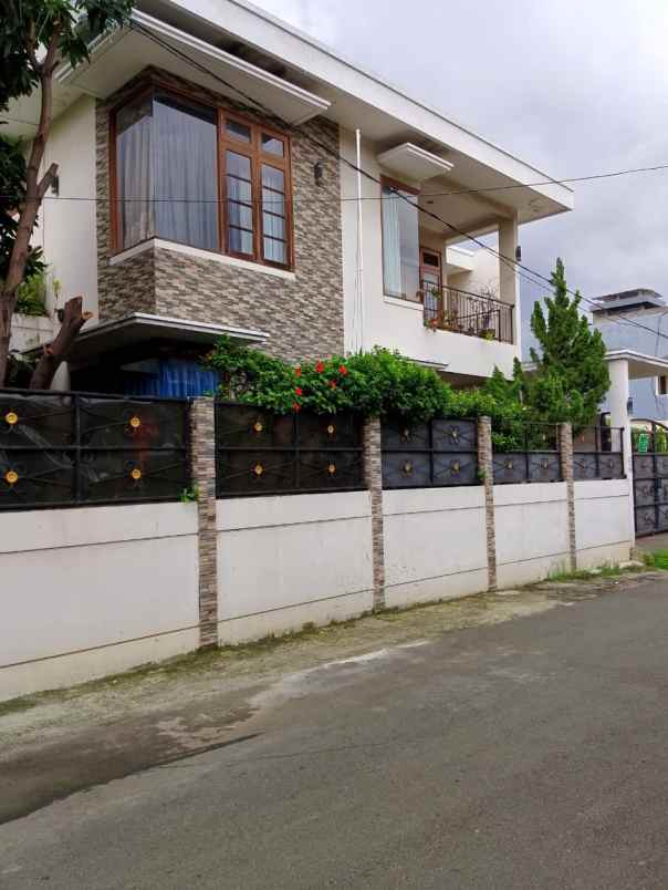 dijual rumah pulo nangka