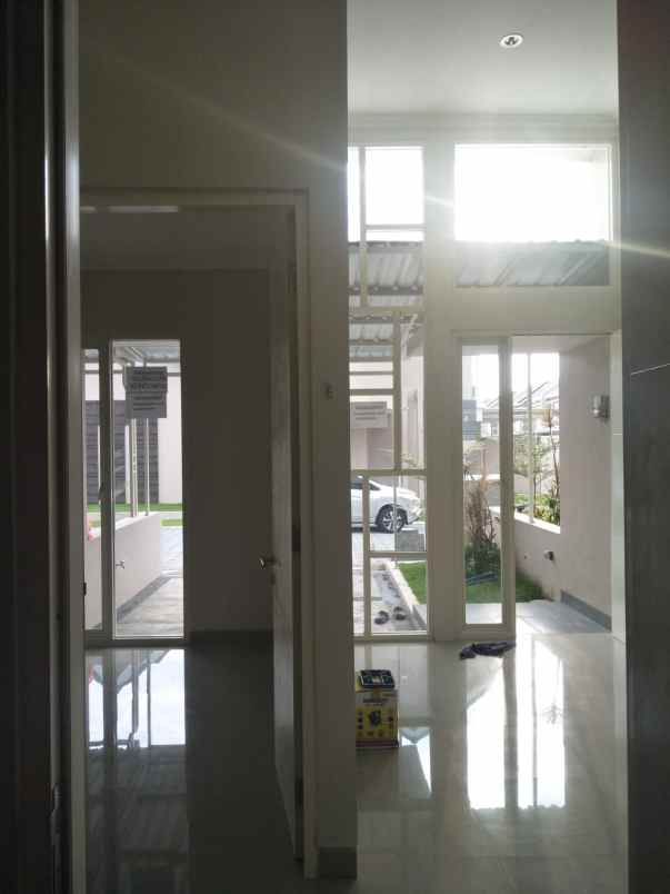 dijual rumah puri safira regency