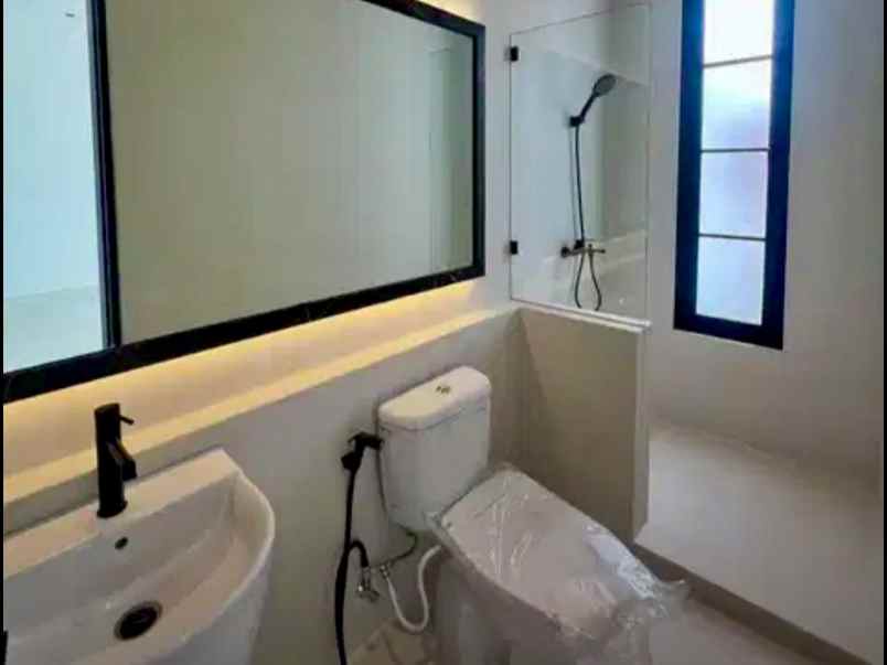 dijual rumah purimas regency rungkut