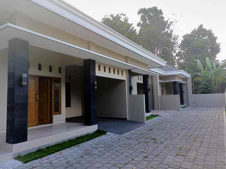 dijual rumah purwomartani kalasan