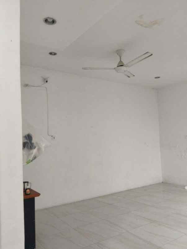 dijual rumah raya wiguna tengah gunung anyar