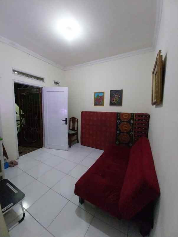 dijual rumah riungbandung