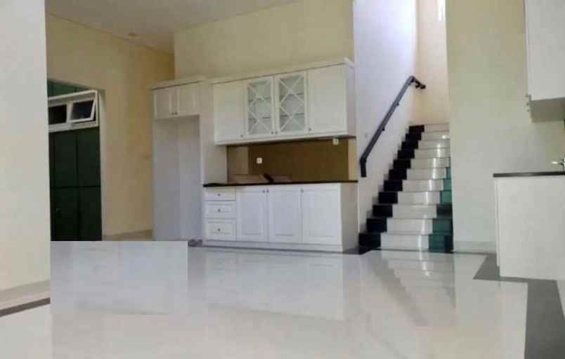 dijual rumah rumah jatiwaringin wadas