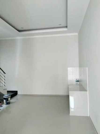 dijual rumah rungkut menanggal