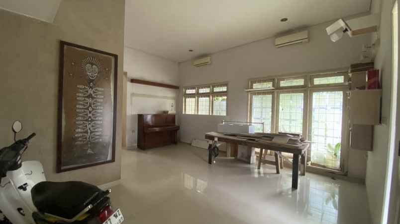 dijual rumah samali