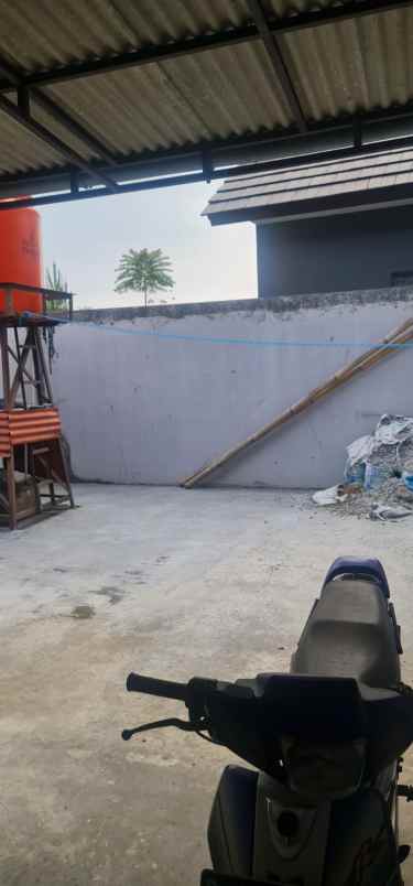 dijual rumah sariwangi