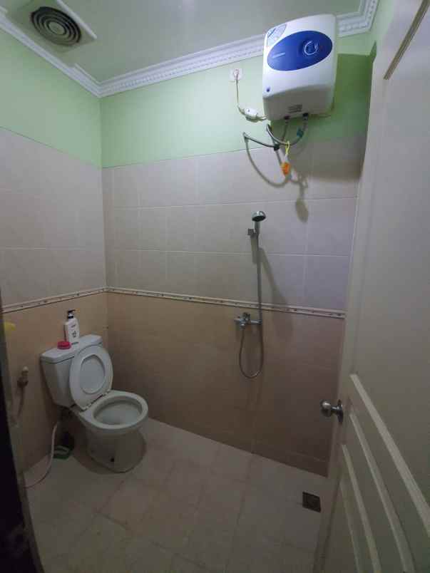 dijual rumah sariwangi