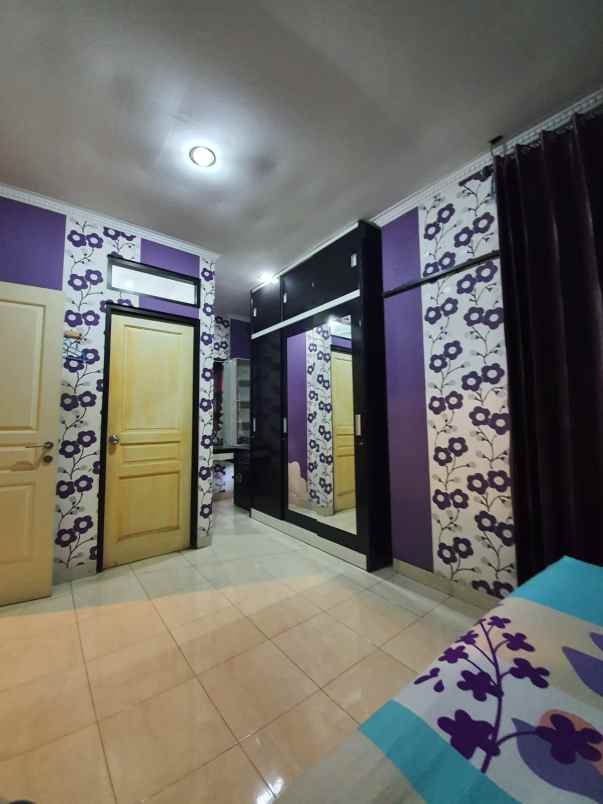 dijual rumah sariwangi