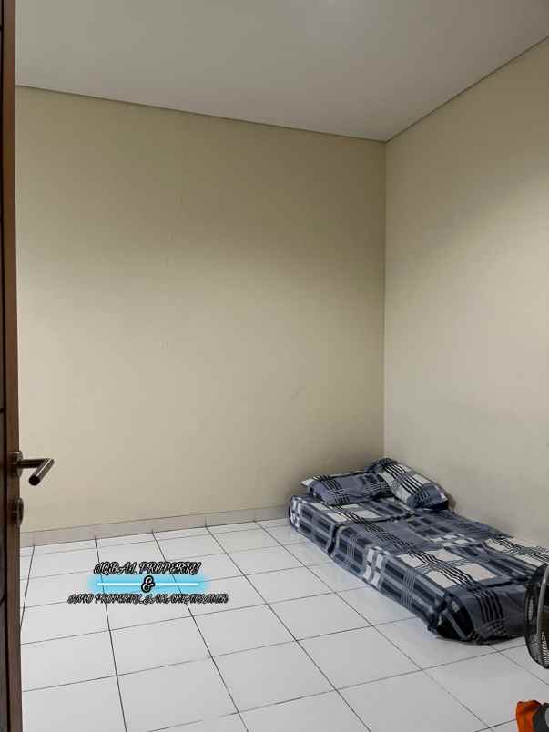 dijual rumah secondary siap huni di koja jakarta utara