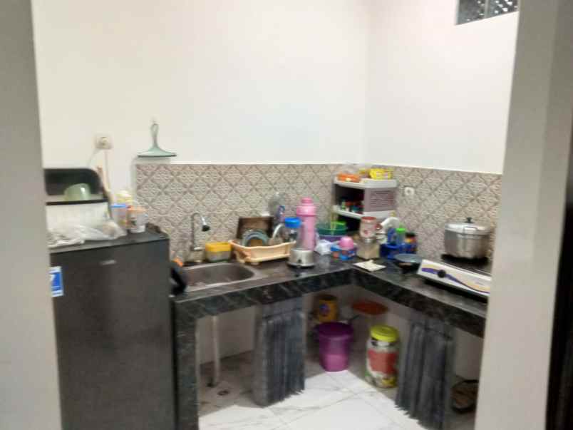 dijual rumah selomartani