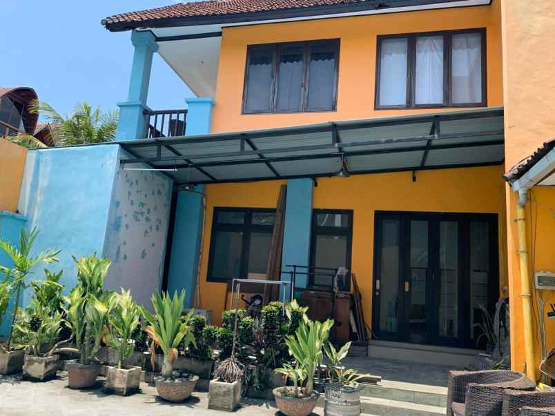 dijual rumah semi villa lokasi umalas