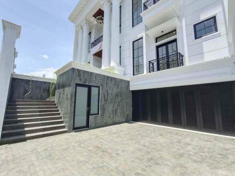 dijual rumah sentul city babakan madang