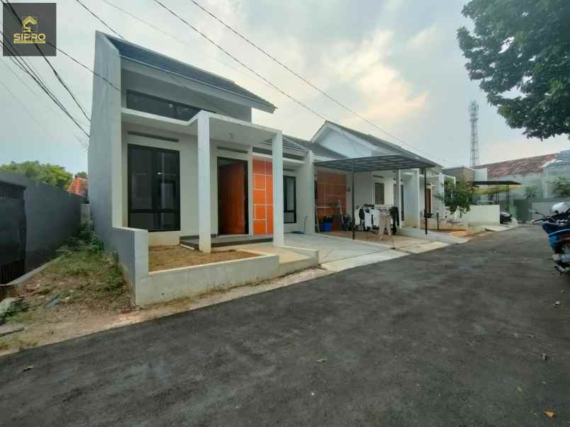 dijual rumah serua ciputat tangerang