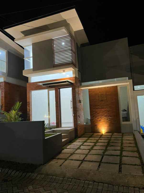 dijual rumah siap huni 950 juta lokasi di tidar